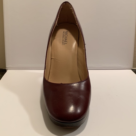 Michael Michael Kors ox blood heels size 7.5 - Picture 2 of 3